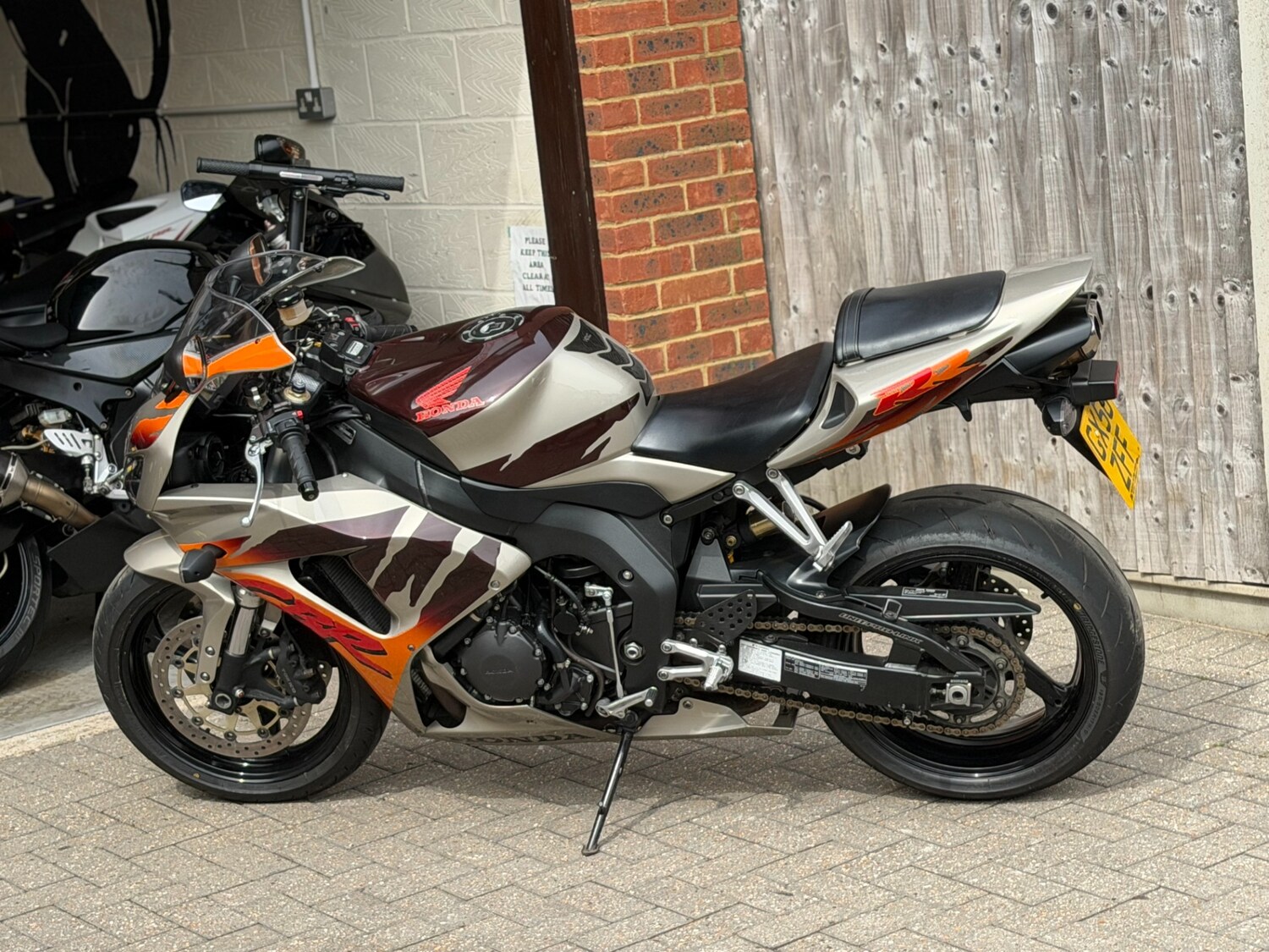 Used Honda CBR 2007 for sale - 78908940: Photo 11