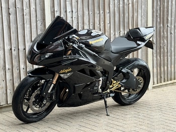 Used Kawasaki Ninja 2011 for sale - bike-78555428: Photo