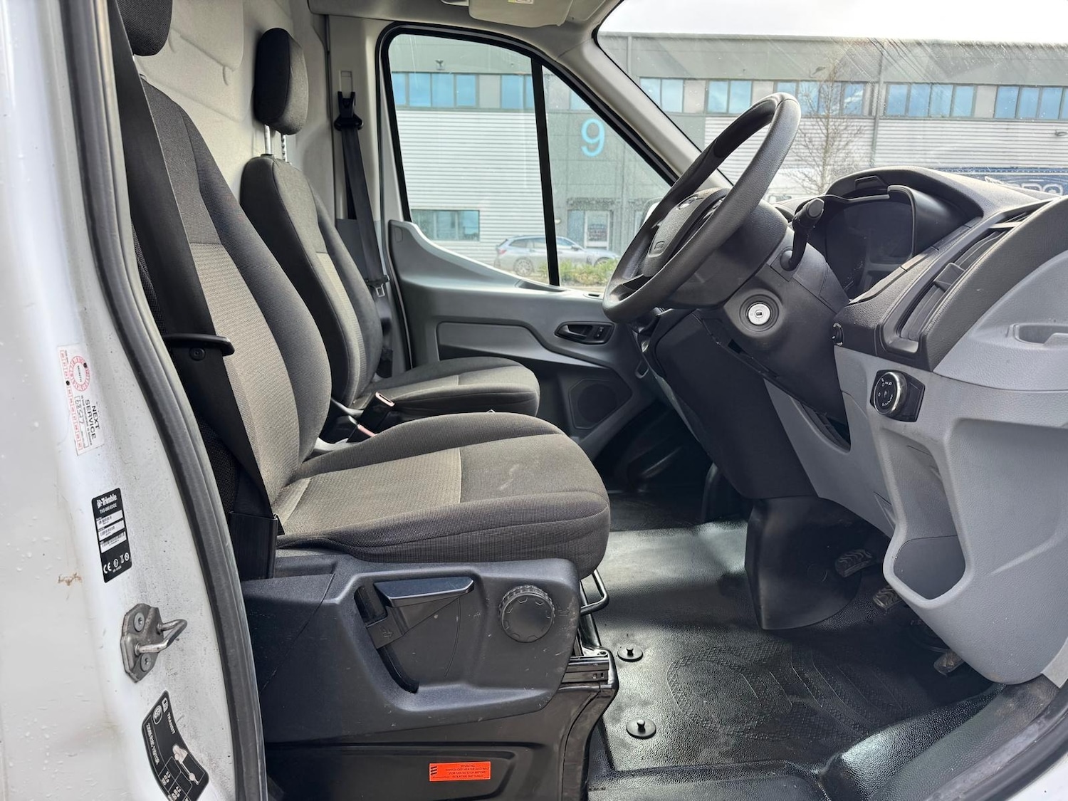 Used Ford Transit 2018 for sale - 77260813: Photo 11