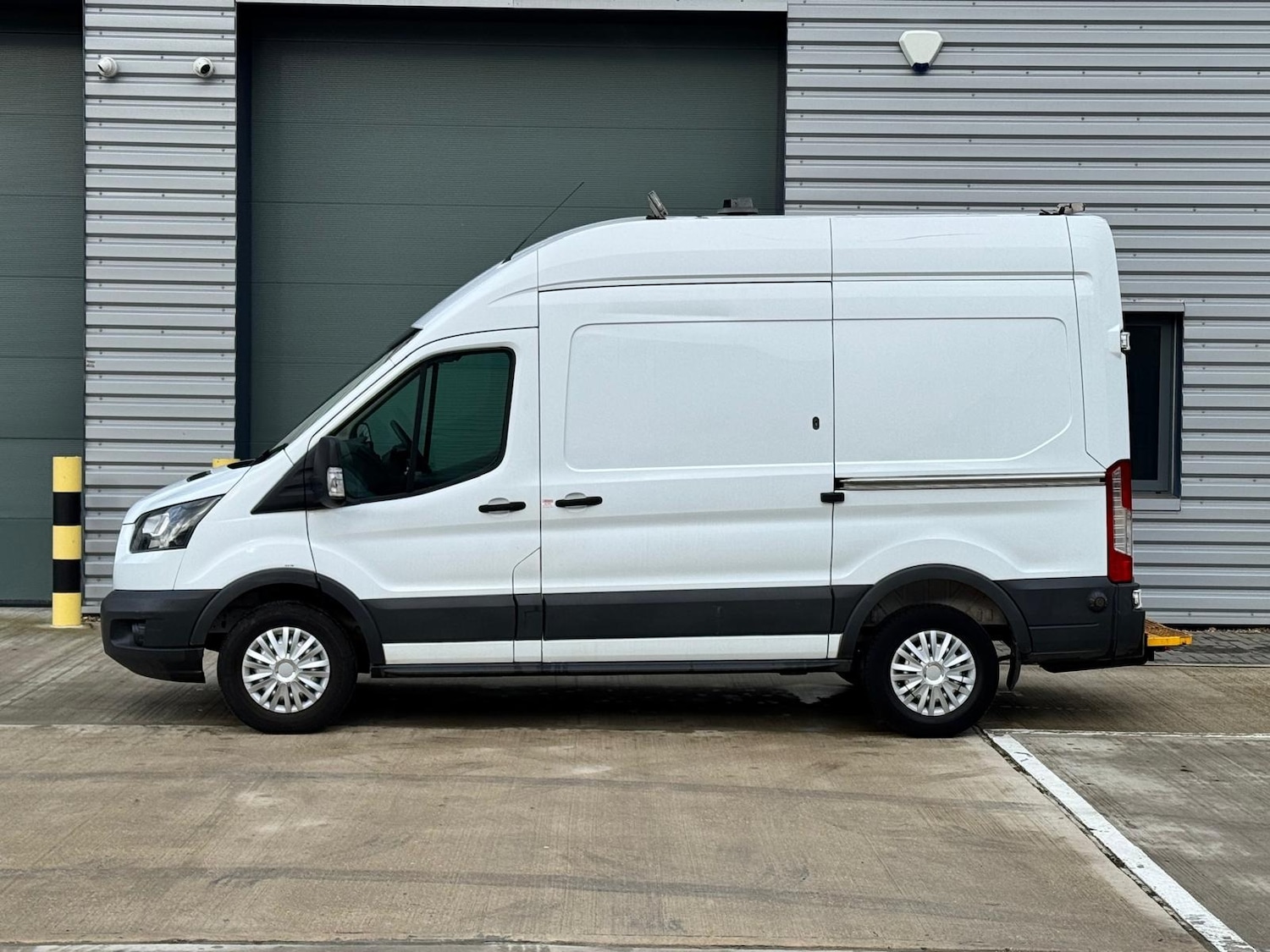 Used Ford Transit 2018 for sale - 77260813: Photo 7