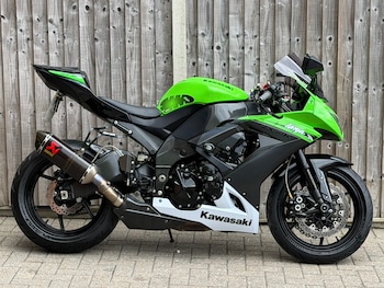 Used Kawasaki Ninja 2010 for sale - bike-78849488: Photo