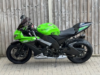 Used Kawasaki Ninja 2010 for sale - bike-78849488: Photo