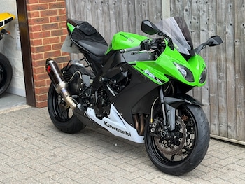Used Kawasaki Ninja 2010 for sale - bike-78849488: Photo