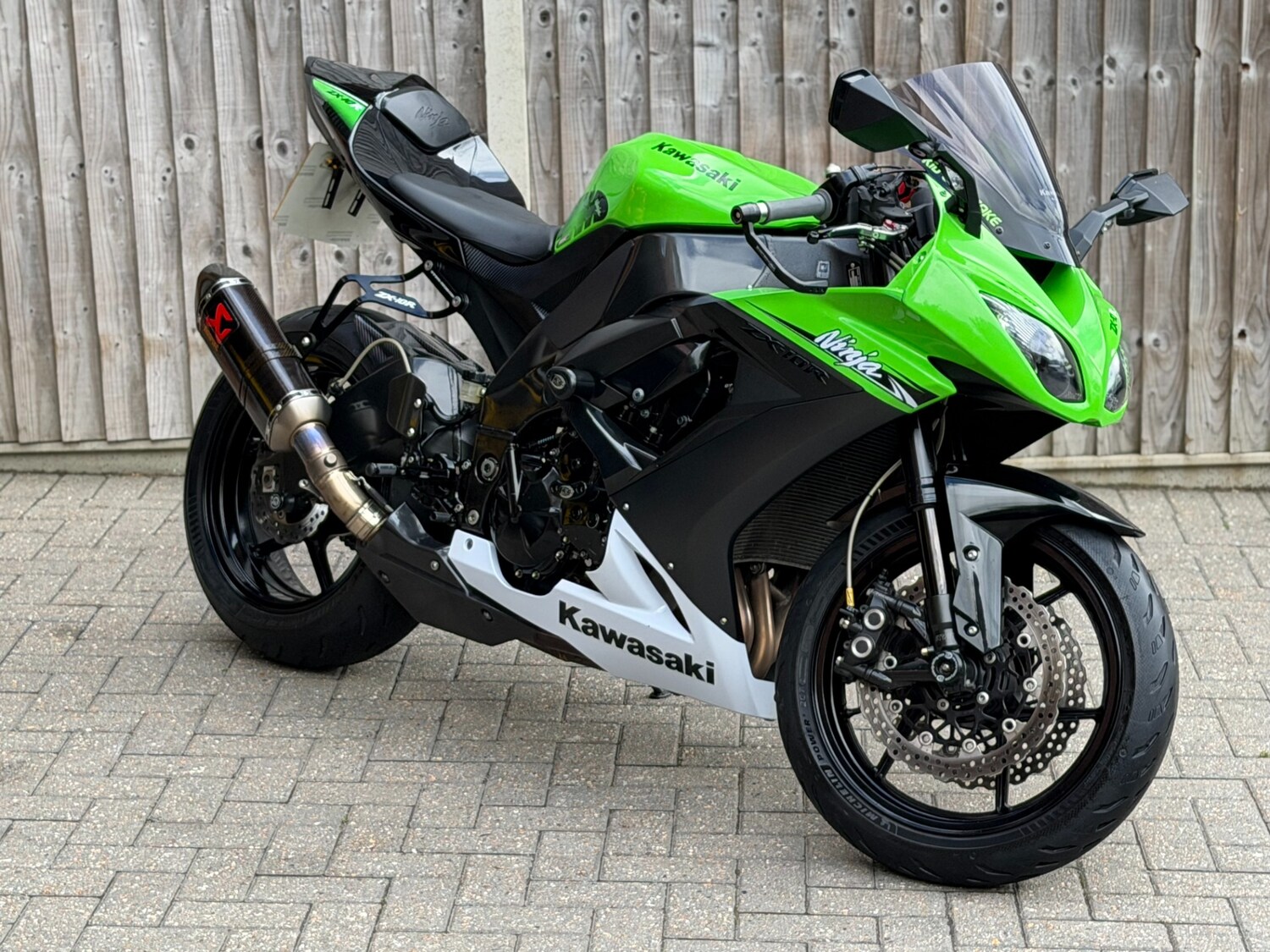 Used Kawasaki Ninja 2010 for sale - 78849488: Photo 8