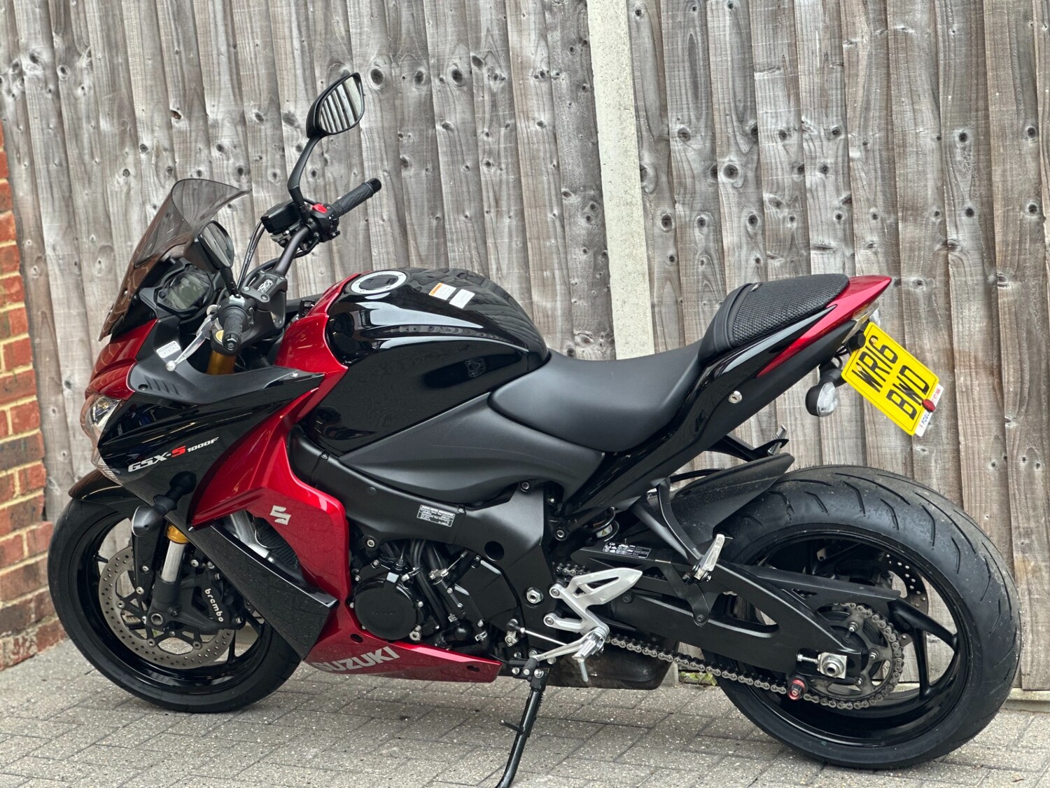 Suzuki GSX-S