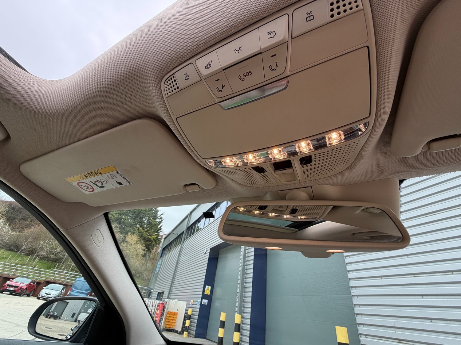 Used Mercedes-Benz C Class 2015 for sale - 77997380: Photo 21