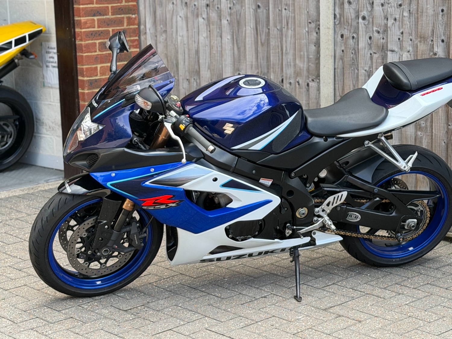 Used Suzuki GSX-R 2006 for sale - 78849388: Photo 10