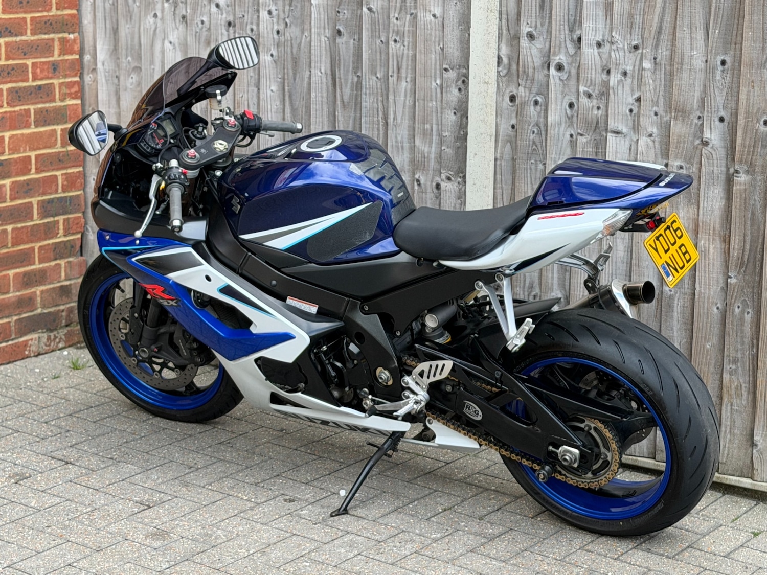 Used Suzuki GSX-R 2006 for sale - 78849388: Photo 7