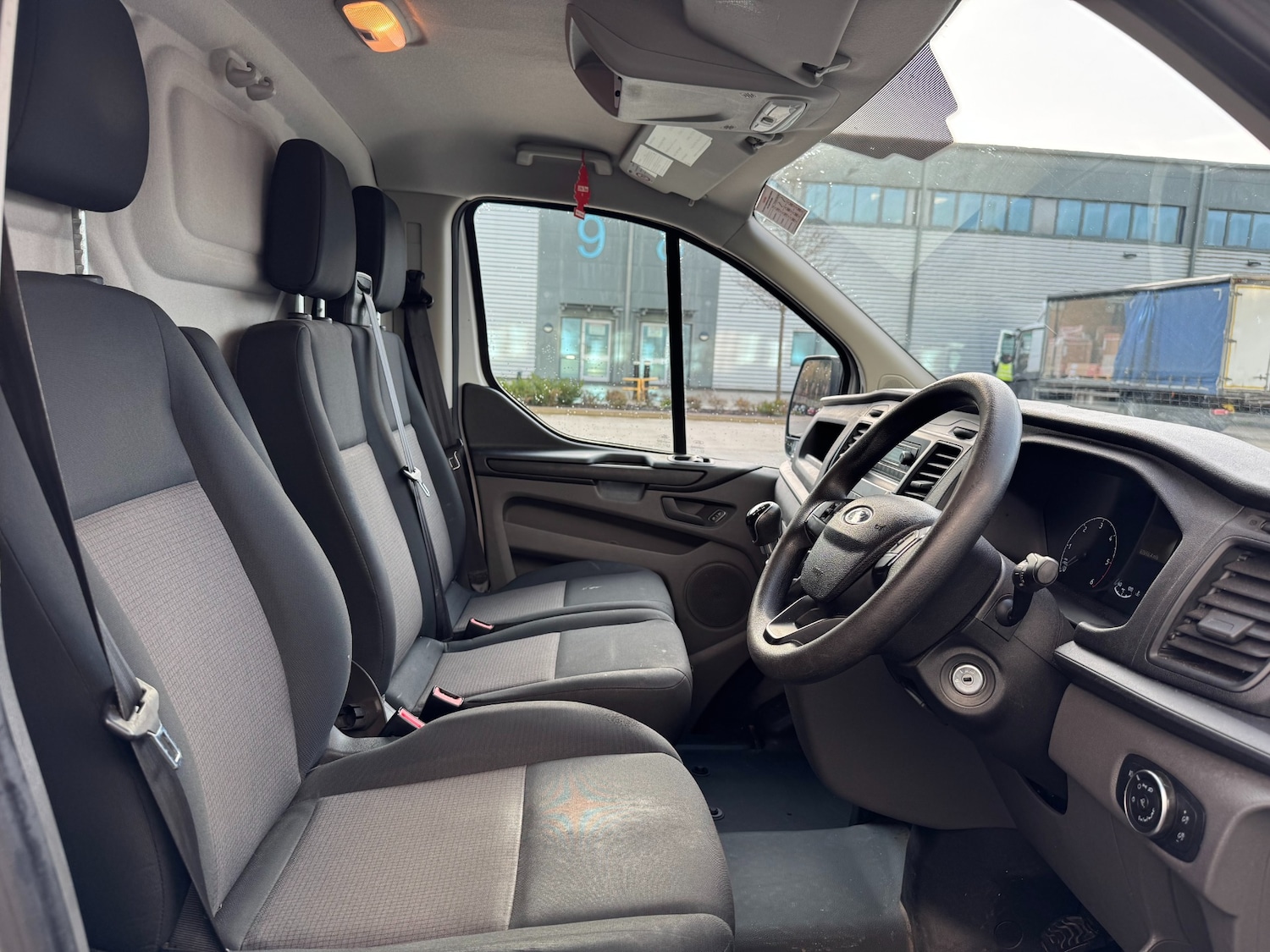 Used Ford Transit Custom 2019 for sale - 77168400: Photo 9