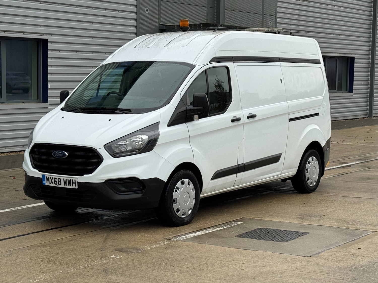 Used Ford Transit Custom 2019 for sale - 76488609: Photo 2