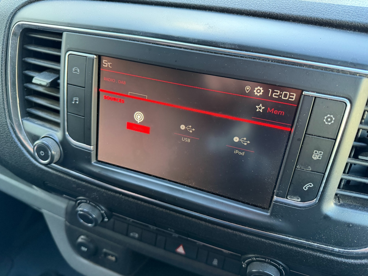 Used Citroen Dispatch 2019 for sale - 76602767: Photo 14