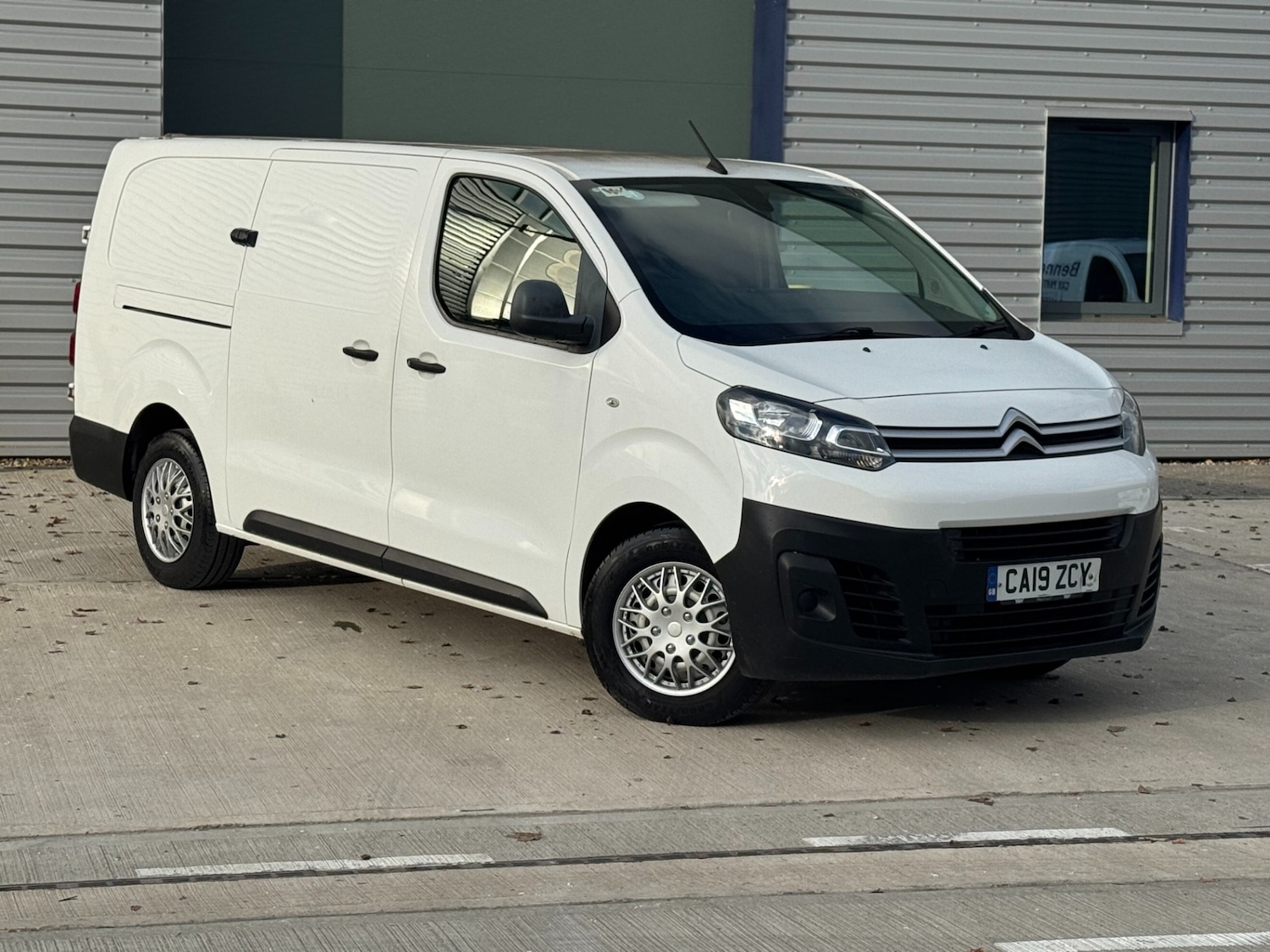 Used Citroen Dispatch 2019 for sale - 76602767: Photo 3