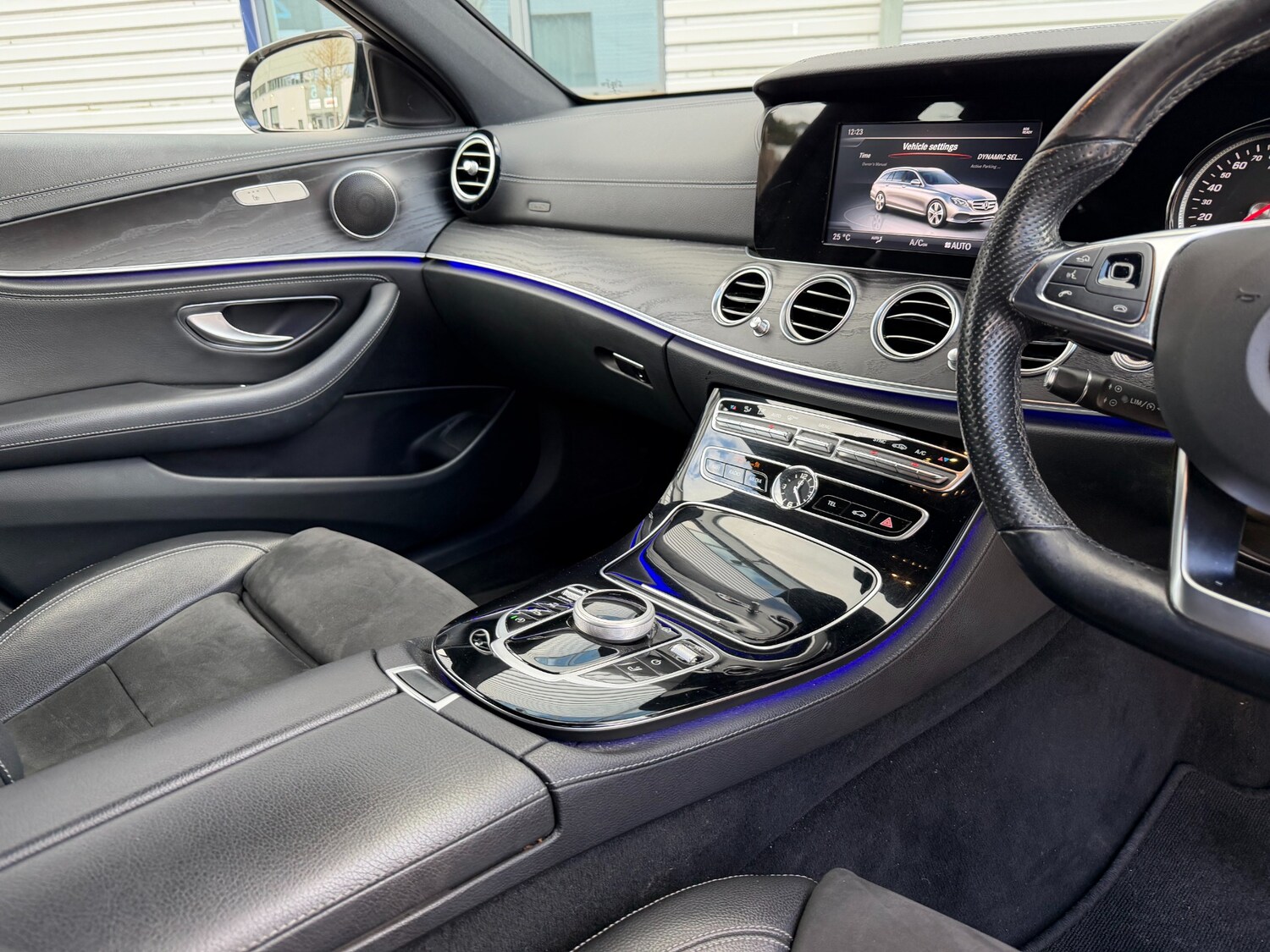 Used Mercedes-Benz E Class 2017 for sale - 77833548: Photo 23