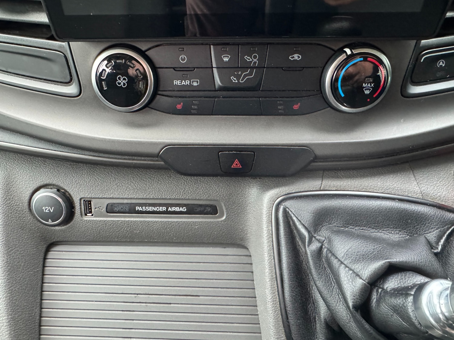Used Ford Tourneo Custom 2018 for sale - 76288520: Photo 16