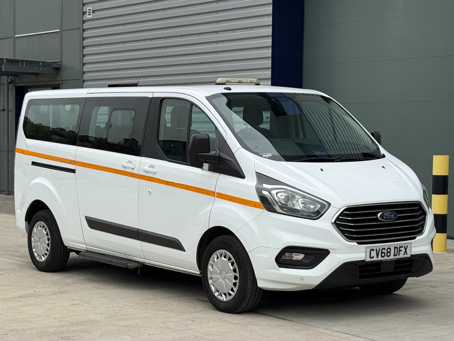 Used Ford Tourneo Custom 2018 for sale - 76288520: Photo 4
