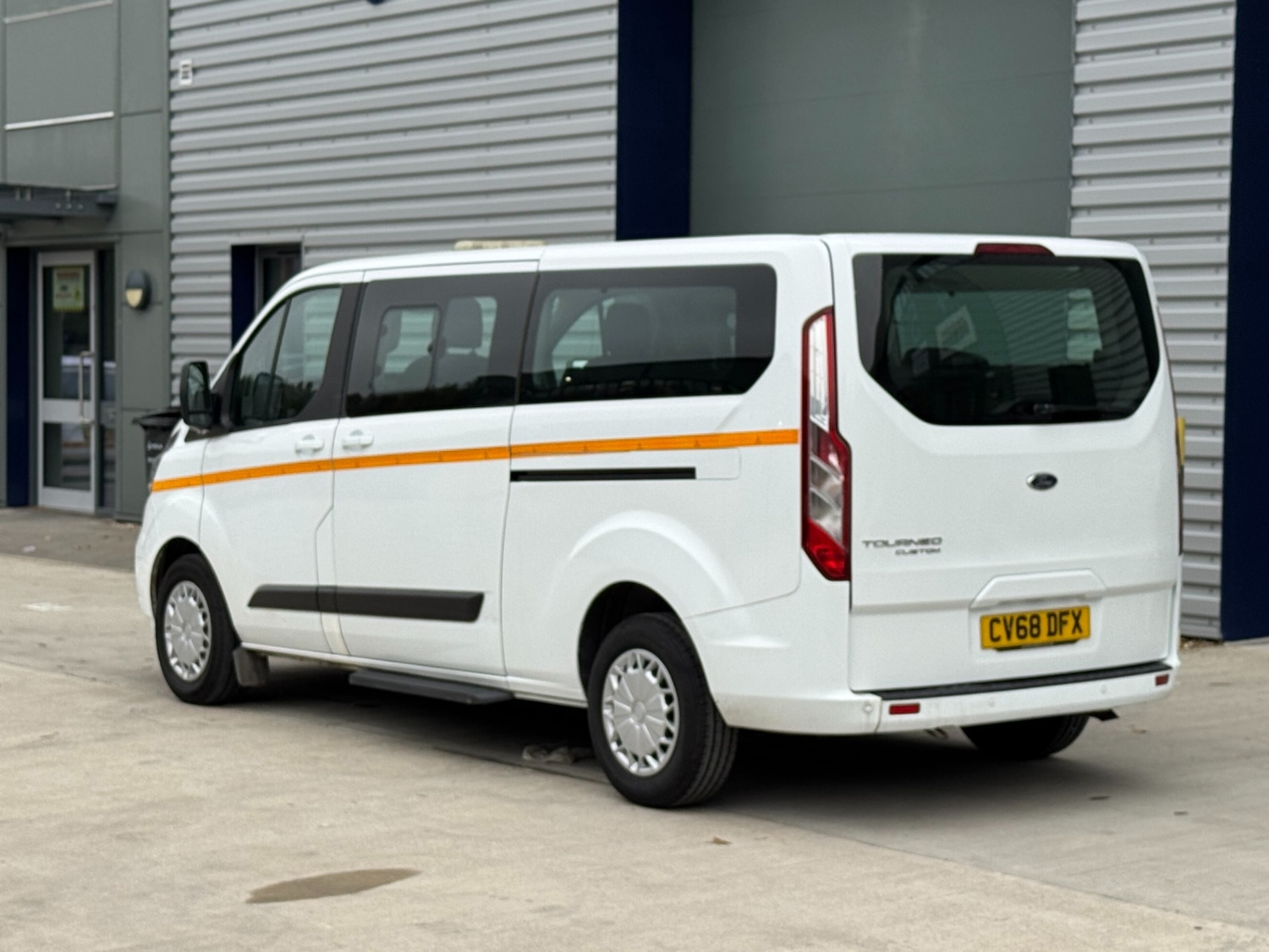 Used Ford Tourneo Custom 2018 for sale - 76288520: Photo 8