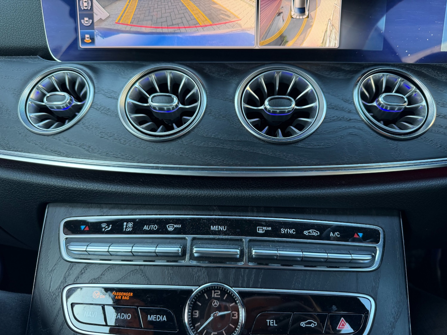 Used Mercedes-Benz E Class 2020 for sale - 77934469: Photo 23