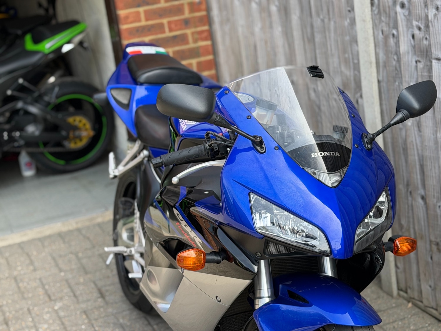 Used Honda CBR 2005 for sale - 78387658: Photo 17