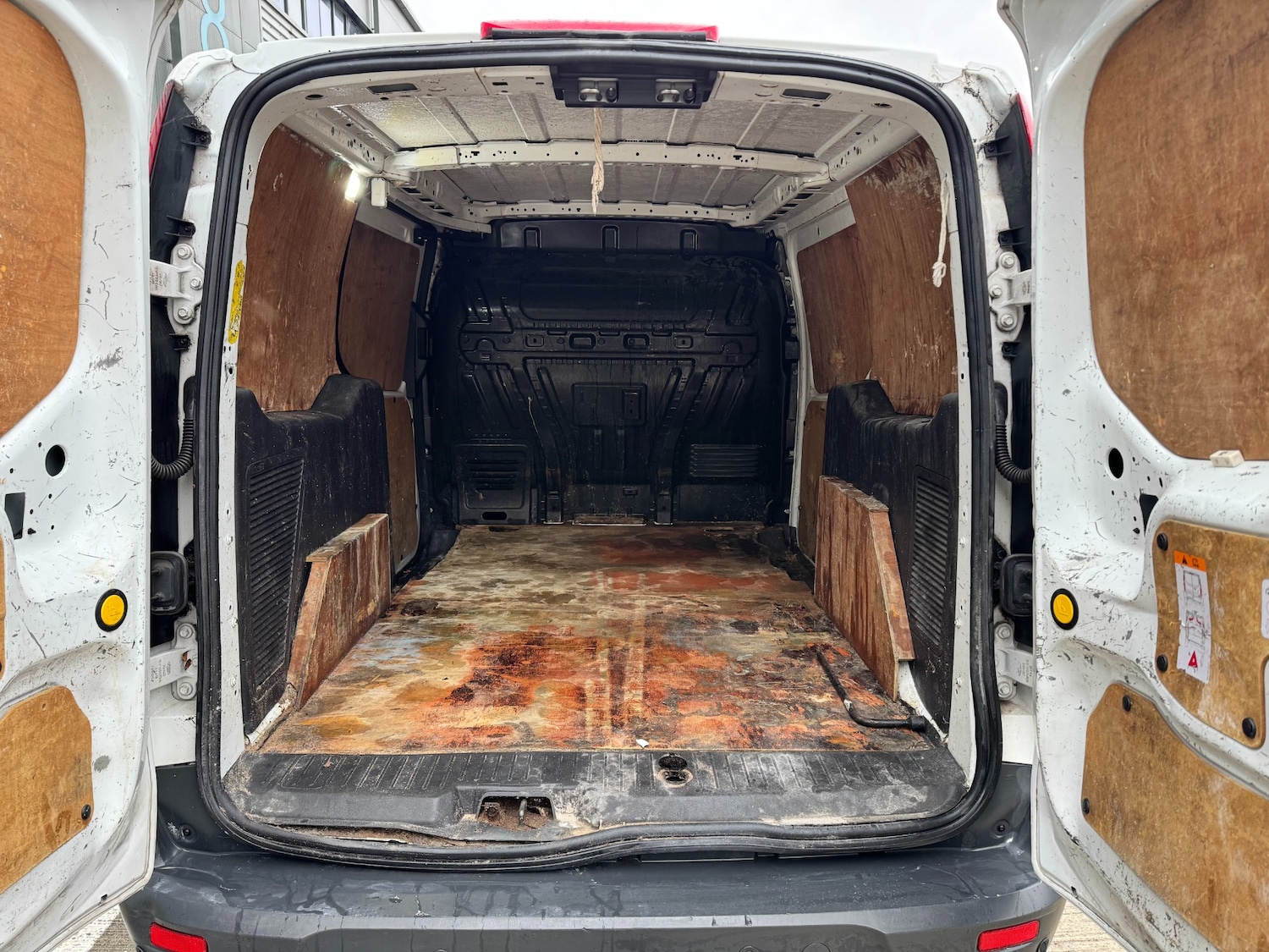 Used Ford Transit Connect 2018 for sale - 77168353: Photo 13