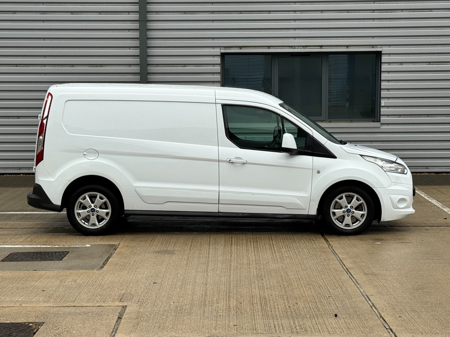 Used Ford Transit Connect 2018 for sale - 77168353: Photo 5