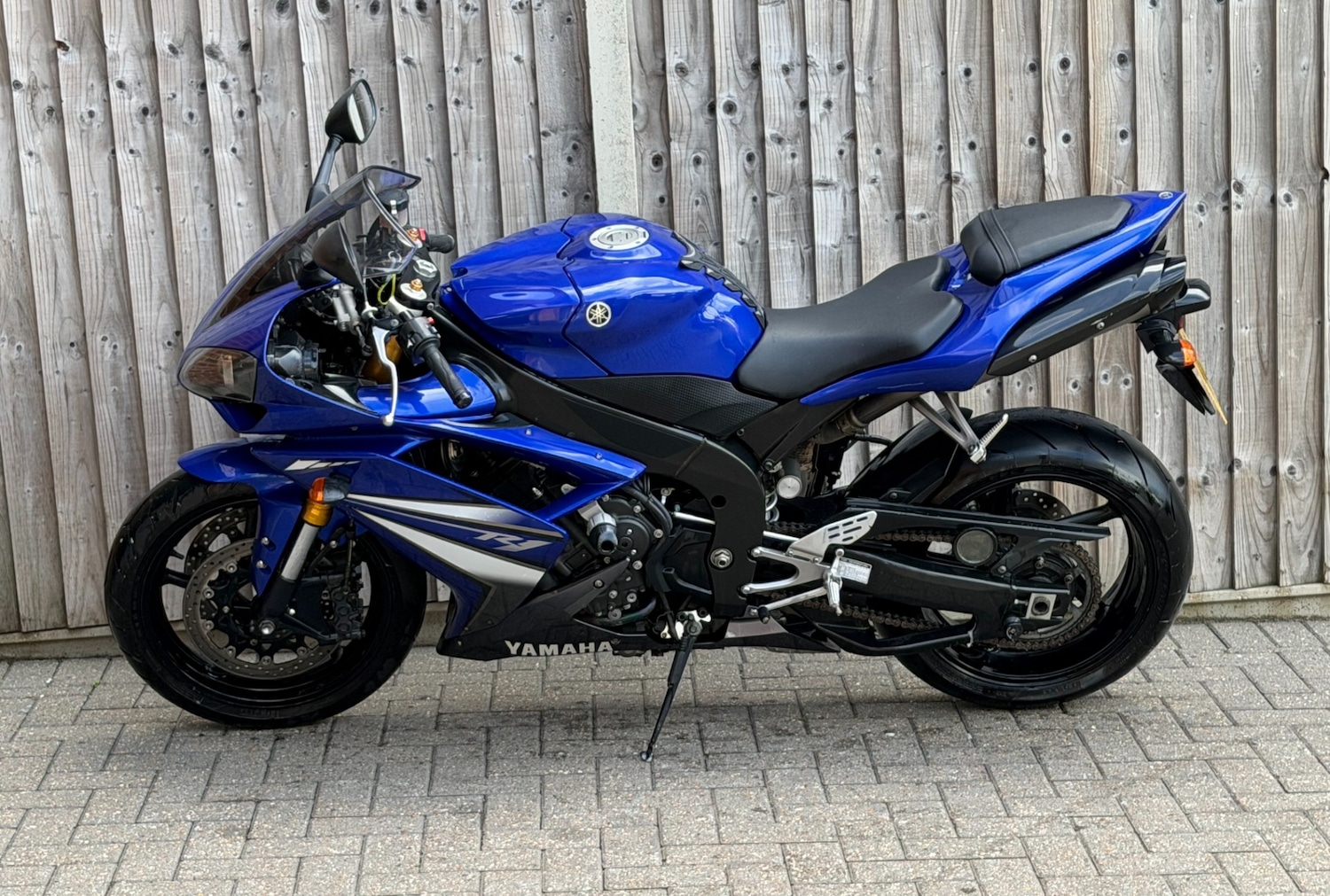 Used Yamaha YZF 2007 for sale - 78860351: Photo 2