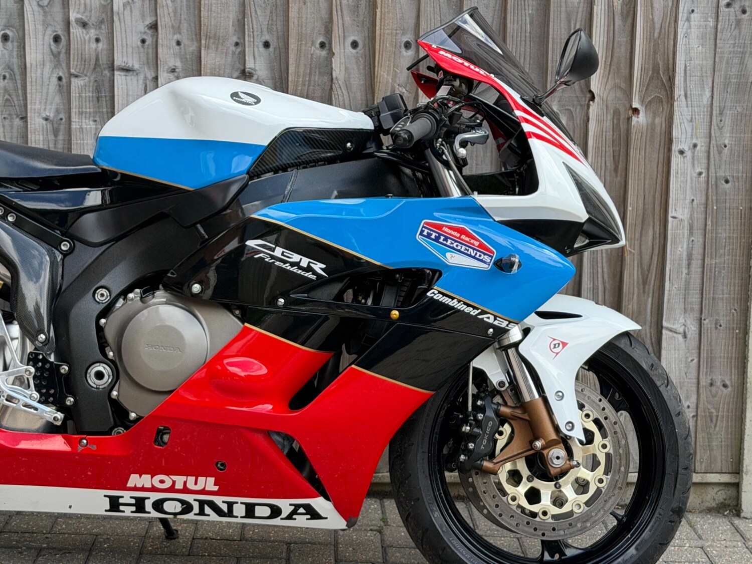 Used Honda CBR 2006 for sale - 78815536: Photo 11