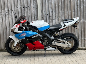 Used Honda CBR 2006 for sale - bike-78815536: Photo