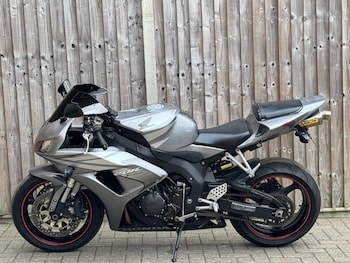 Used Honda CBR 2006 for sale - bike-77179833: Photo