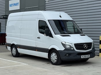 Used Mercedes-Benz Sprinter 2018 for sale - 76077829: Photo