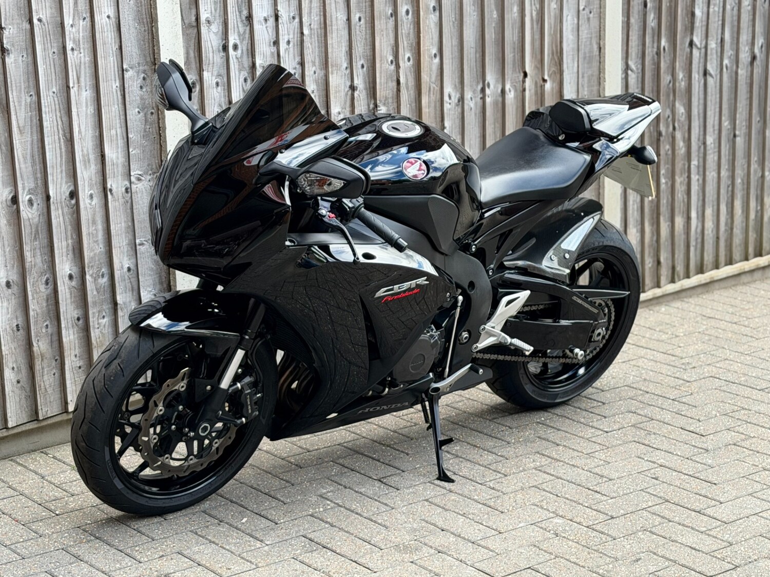 Used Honda CBR 2017 for sale - 78914714: Photo 4