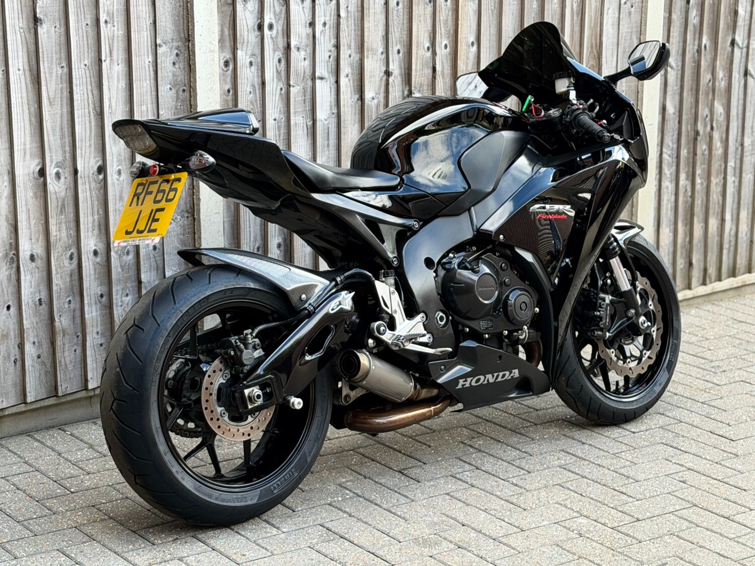 Used Honda CBR 2017 for sale - 78914714: Photo 6
