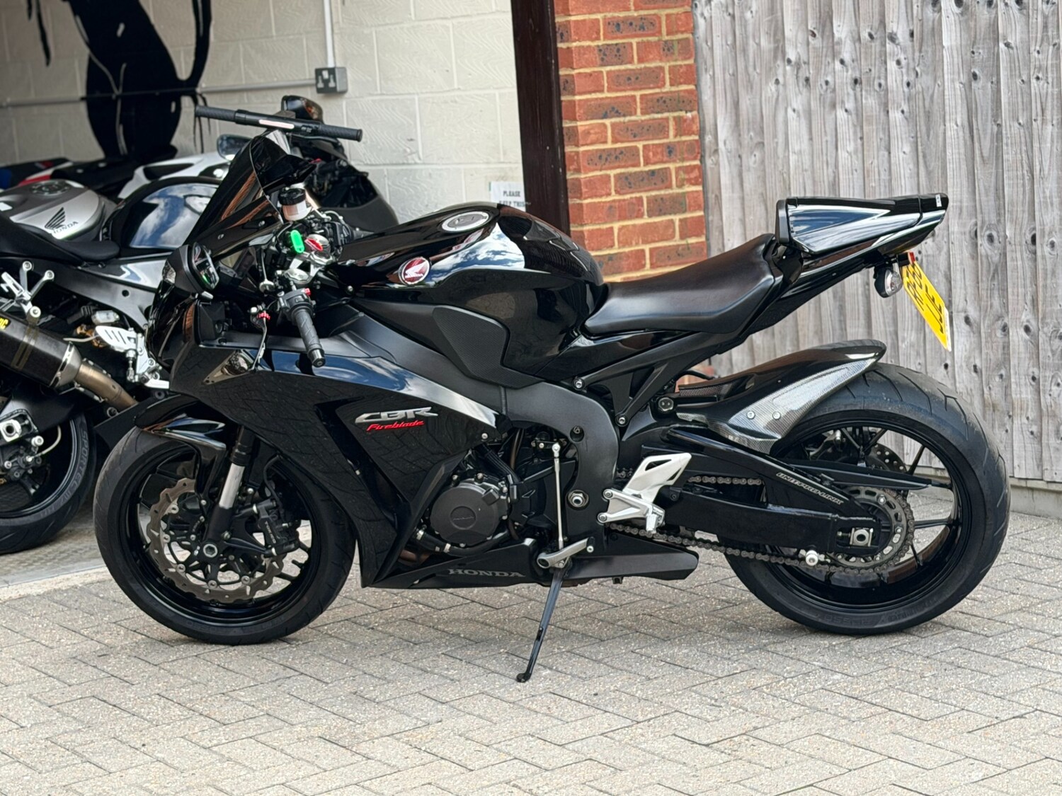 Used Honda CBR 2017 for sale - 78914714: Photo 8