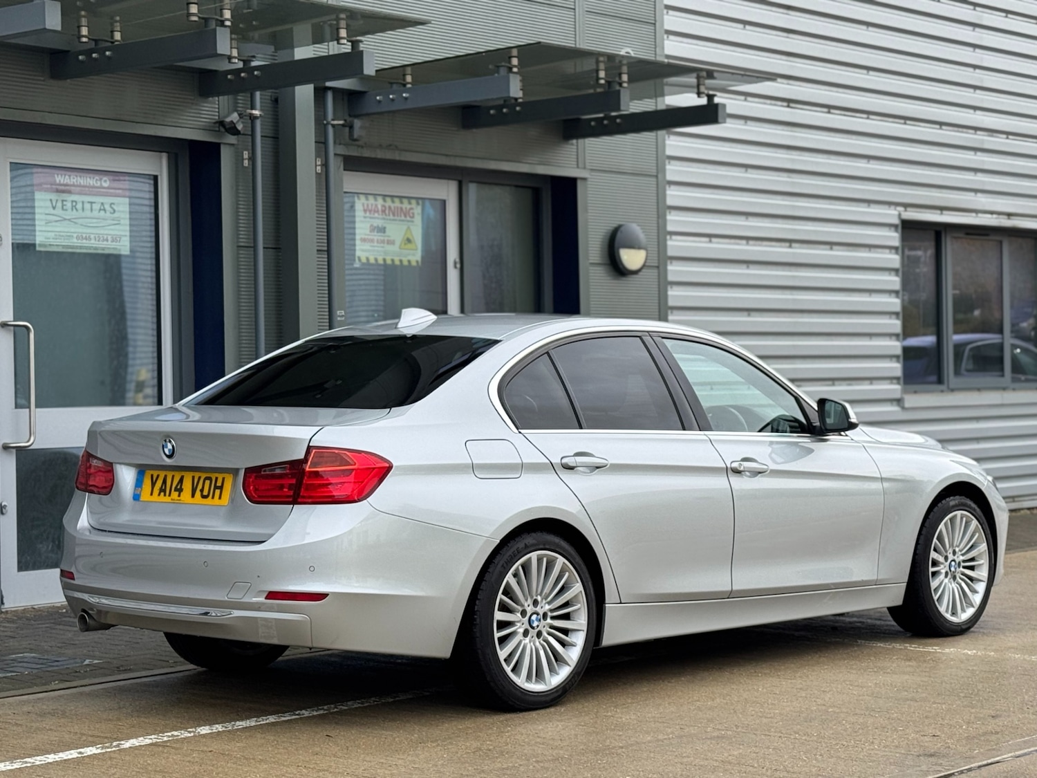 Used BMW 3 Series 2014 for sale - 76329750: Photo 12