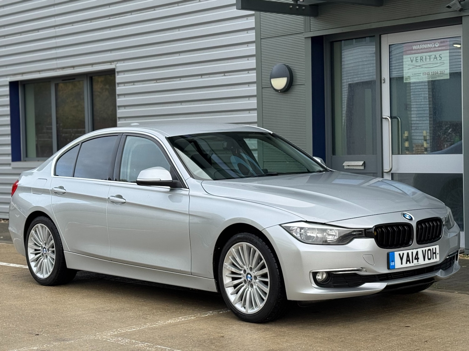Used BMW 3 Series 2014 for sale - 76329750: Photo 3
