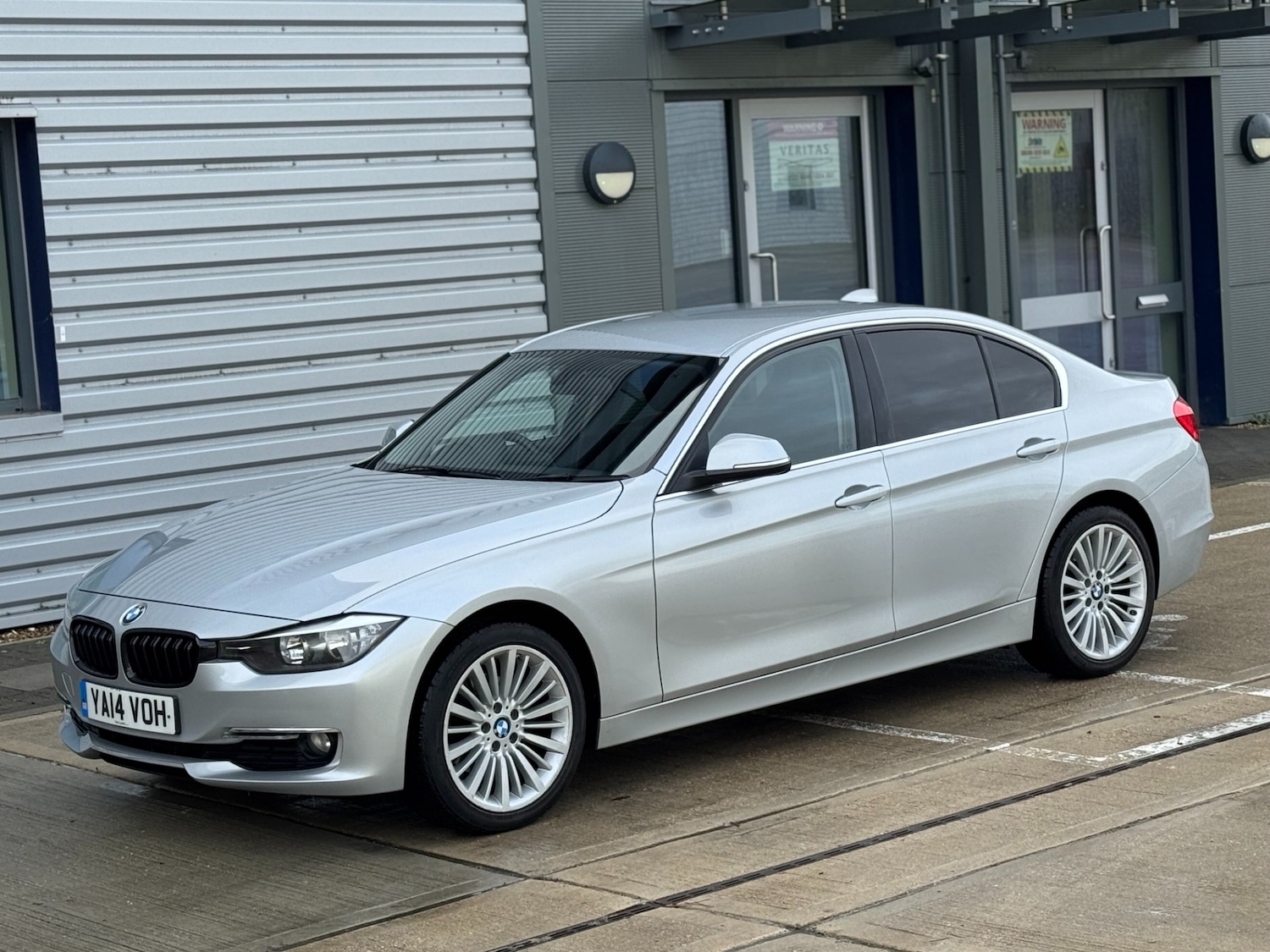 Used BMW 3 Series 2014 for sale - 76329750: Photo 6