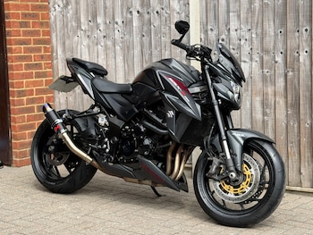 Used Suzuki GSX-S 2017 for sale - bike-79341281: Photo