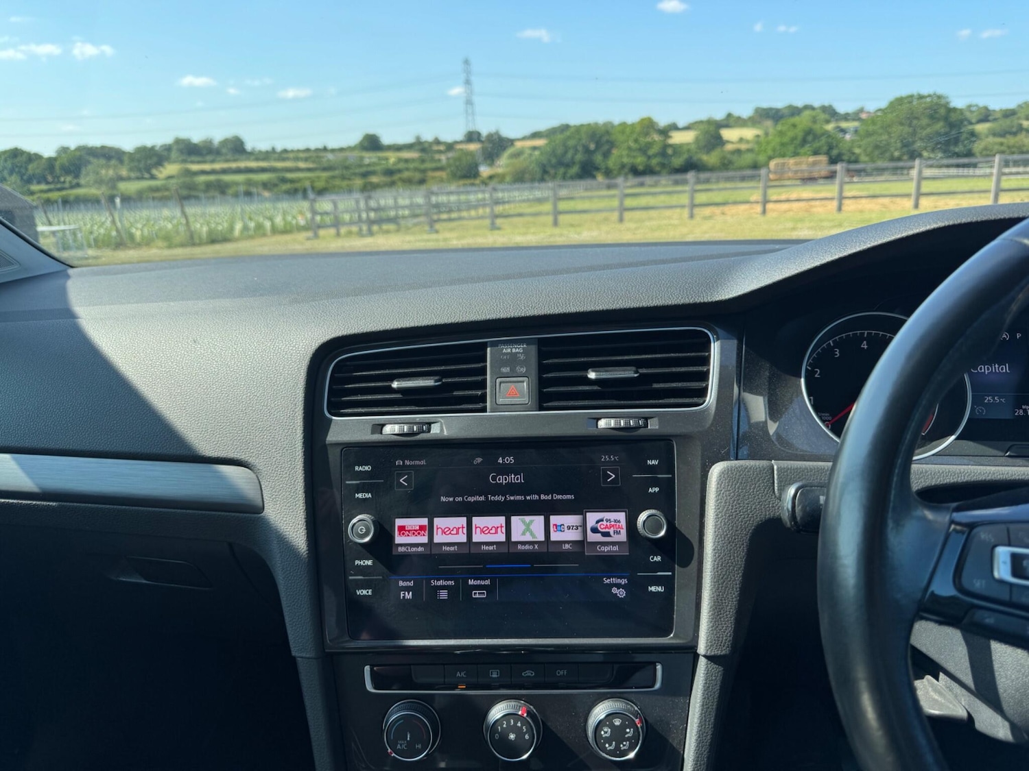 Used Volkswagen Golf 2017 for sale - 77387349: Photo 30