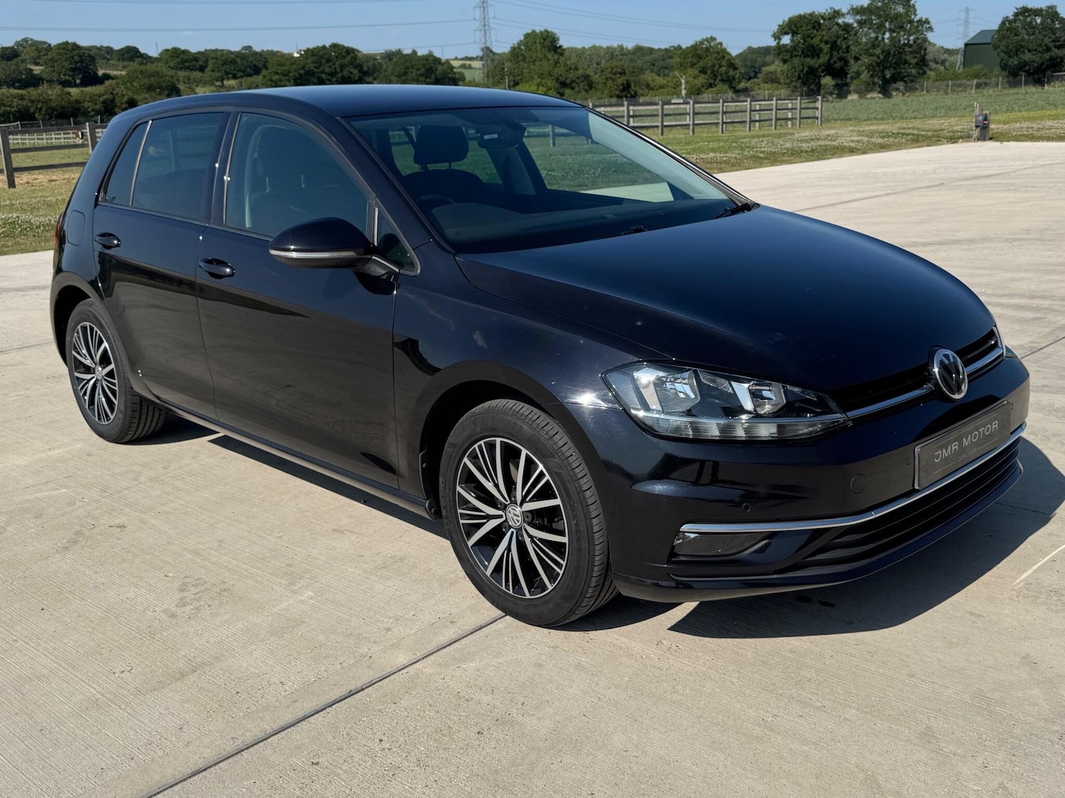 Used Volkswagen Golf 2017 for sale - 77387349: Photo 32