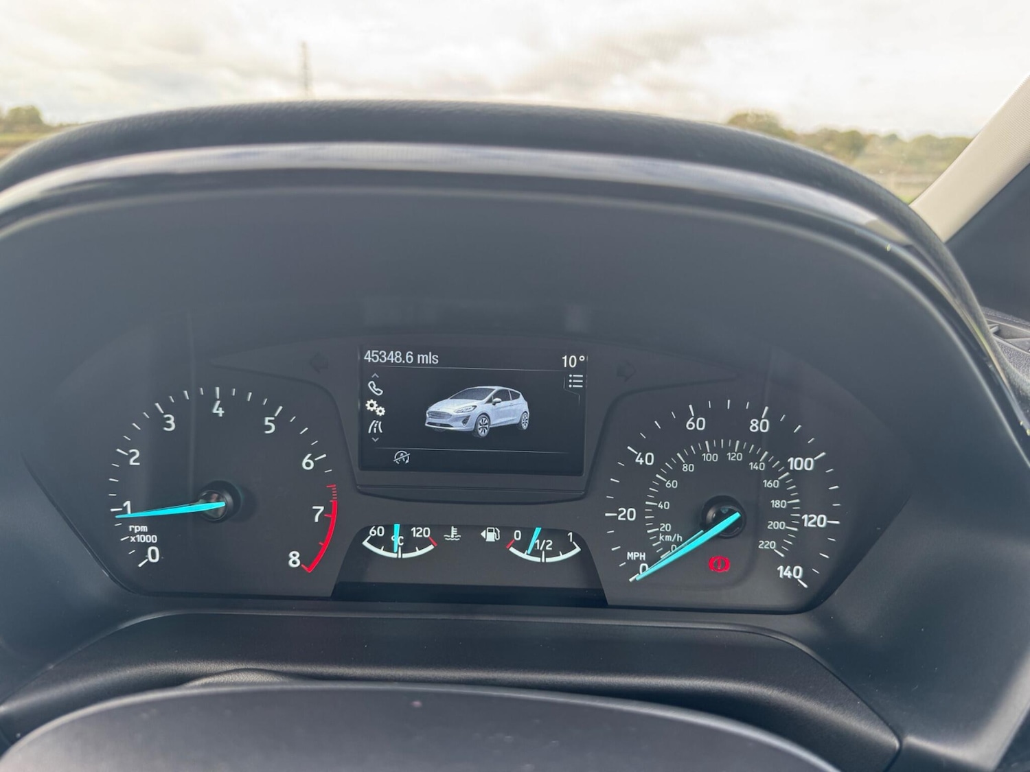 Used Ford Fiesta 2018 for sale - 76360348: Photo 32