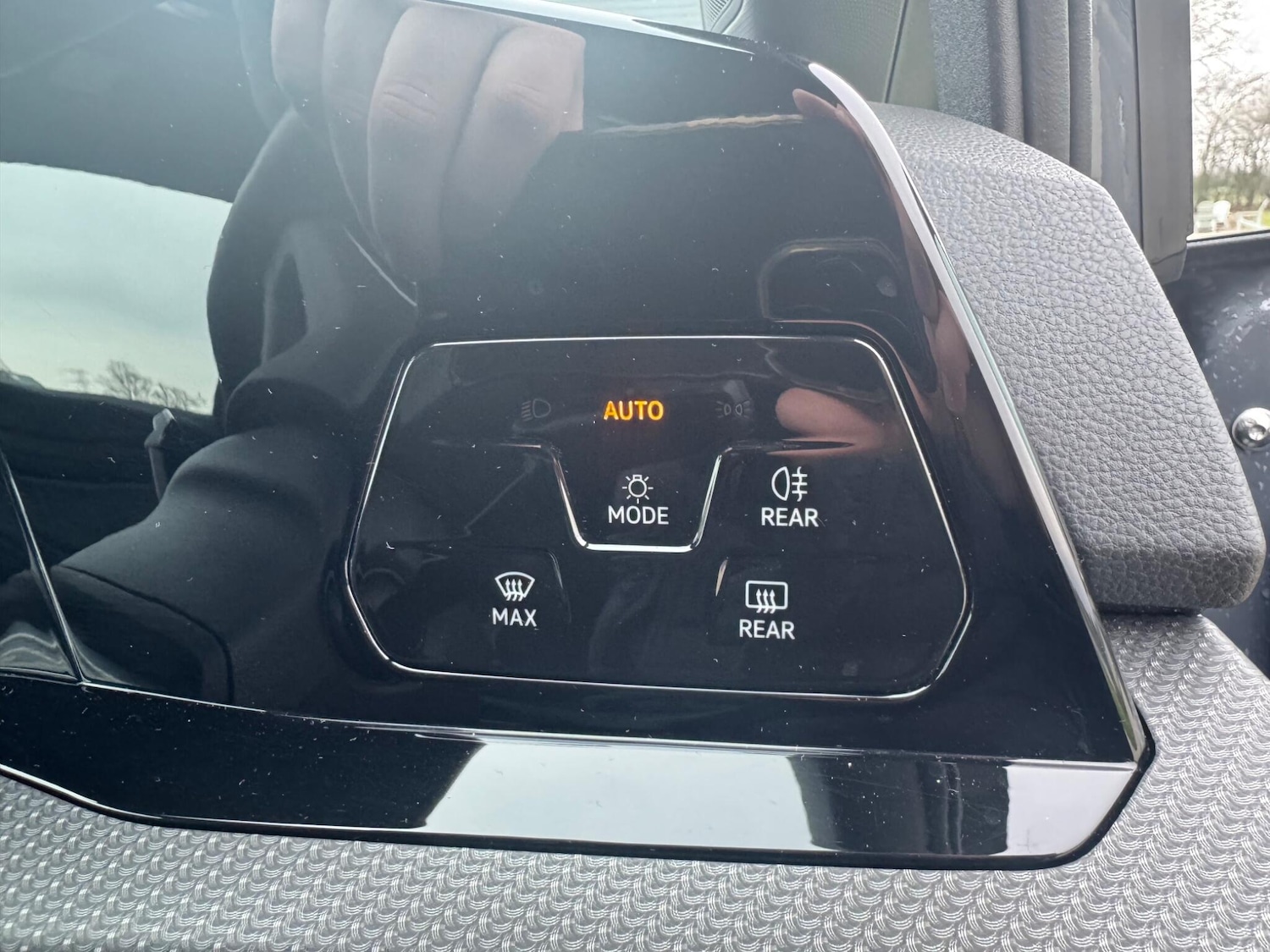 Used Volkswagen Golf 2020 for sale - 77255277: Photo 32