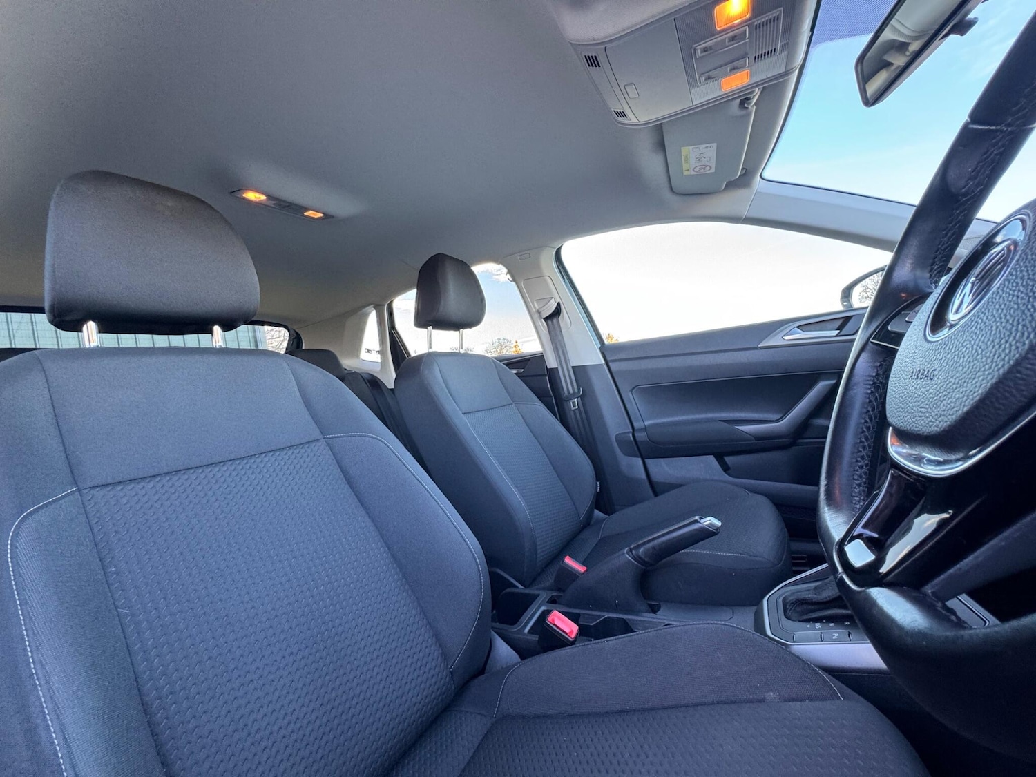 Used Volkswagen Polo 2020 for sale - 76832813: Photo 24