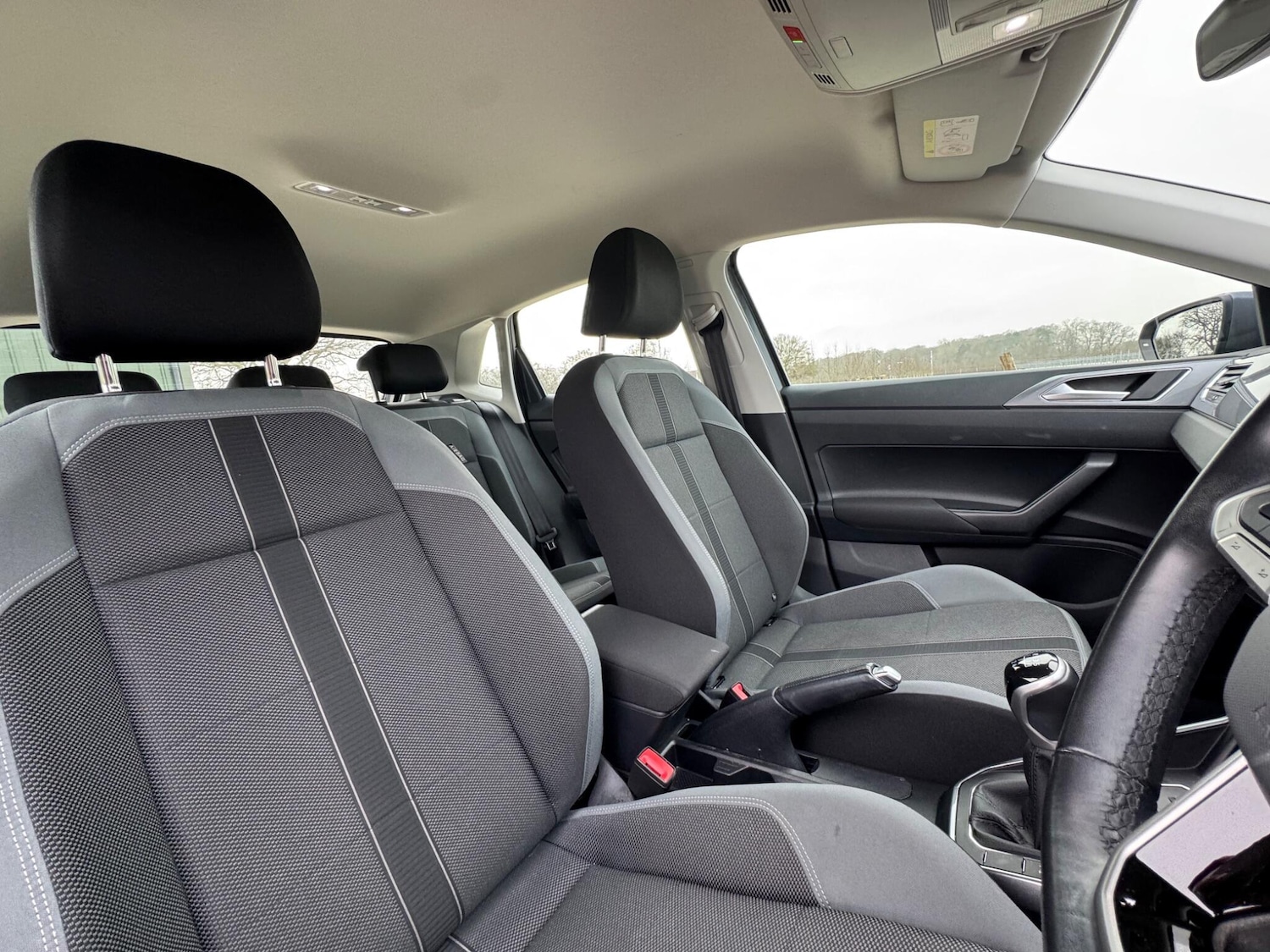 Used Volkswagen Polo 2022 for sale - 77330734: Photo 24