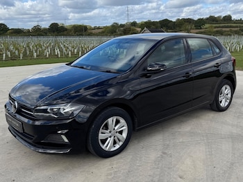 Used Volkswagen Polo 2019 for sale - 75941529: Photo