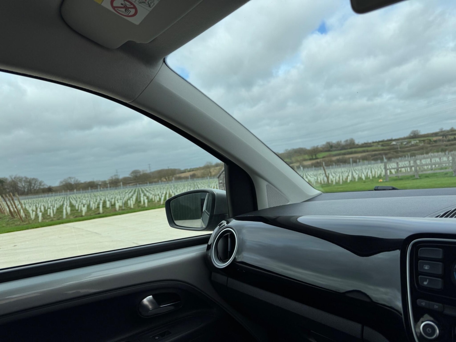 Used Volkswagen up! for sale - 77853378: Photo 24