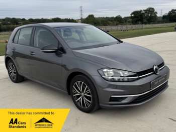 Used Volkswagen Golf 2017 for sale - 75400741: Photo