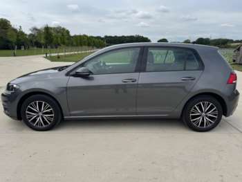 Used Volkswagen Golf 2017 for sale - 75400741: Photo