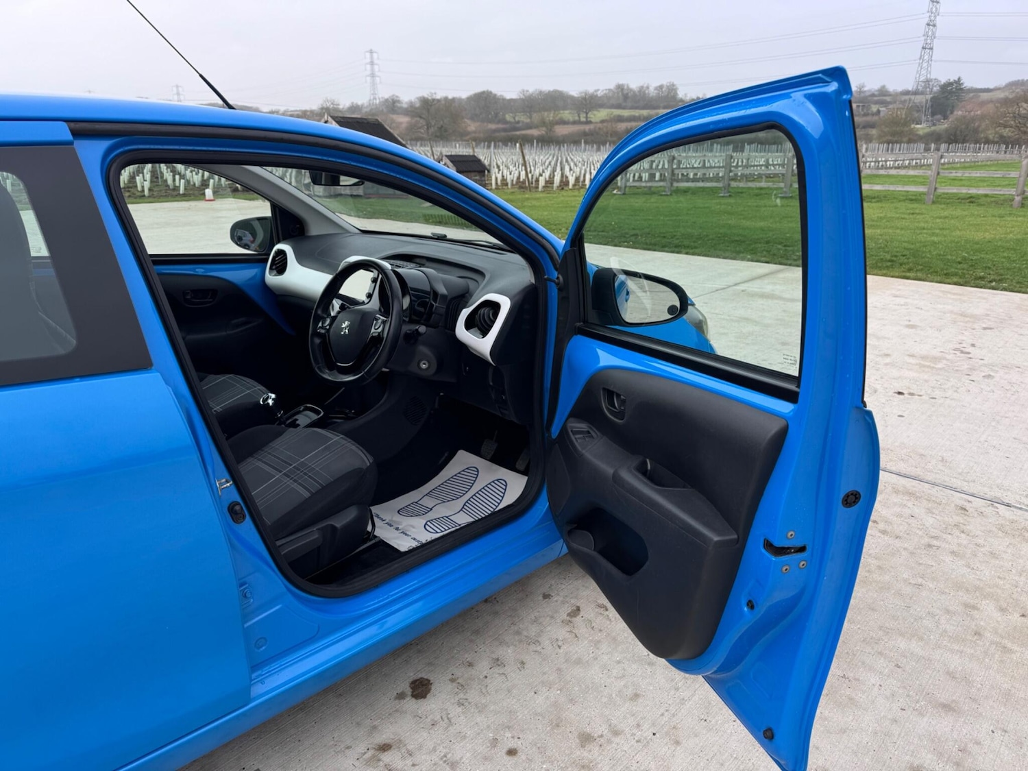 Used Peugeot 108 2016 for sale - 77331063: Photo 12