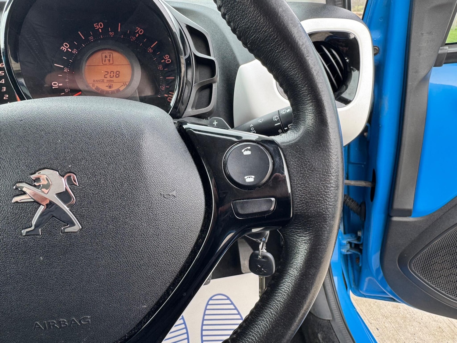 Used Peugeot 108 2016 for sale - 77331063: Photo 24