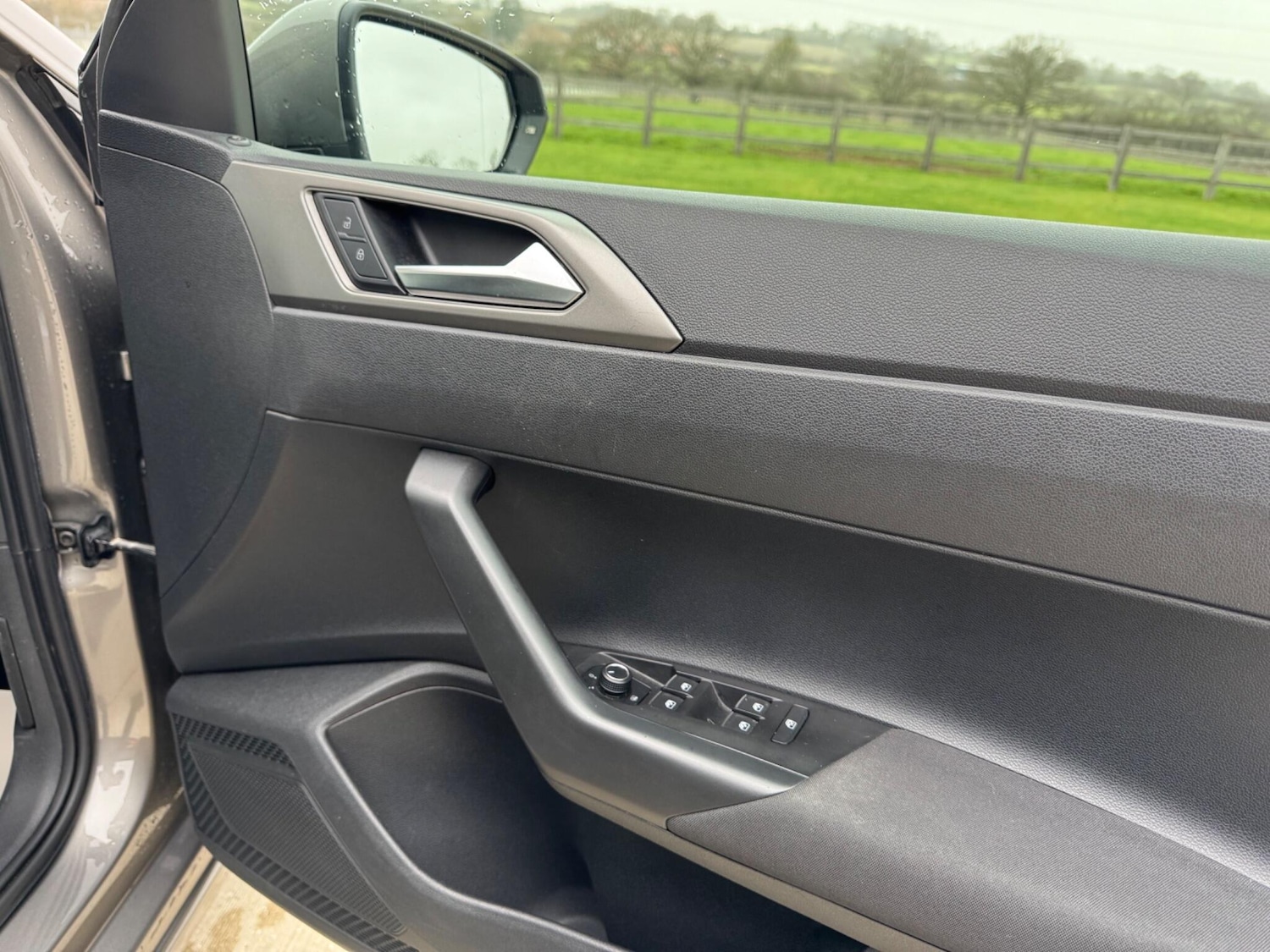 Used Volkswagen Polo 2019 for sale - 77330626: Photo 18