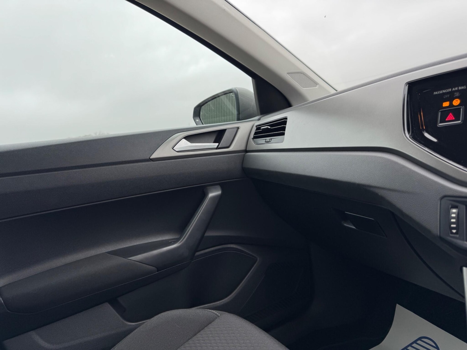 Used Volkswagen Polo 2019 for sale - 77330626: Photo 24